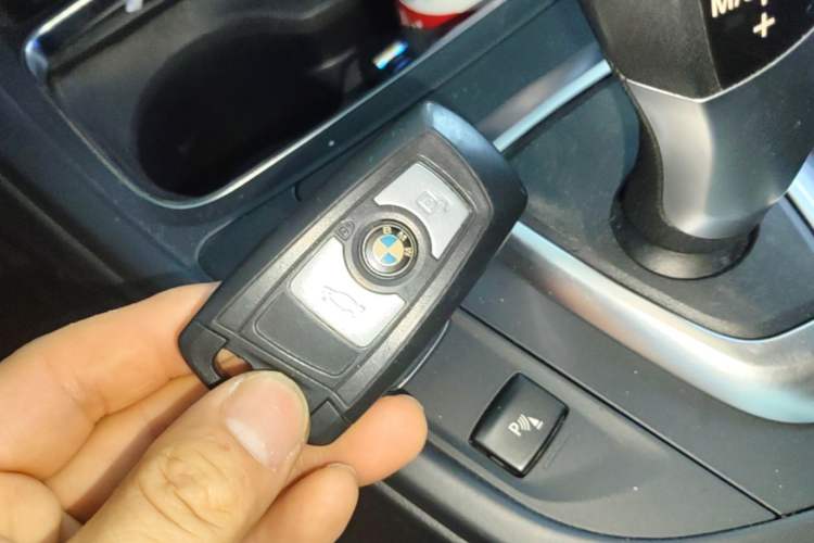 Used BMW 3 Series 2016 320Li Ambition Model Vehicle Key