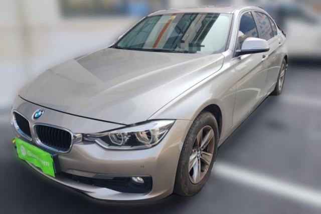 Ojetý BMW 3 Series 2016 316Li Fashion Model
