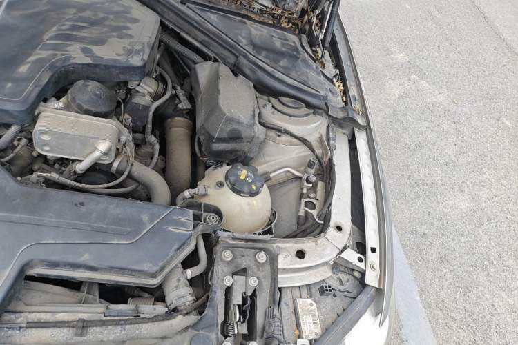 Used BMW 3 Series 2016 320Li Fashion Model Engine Bay Left
