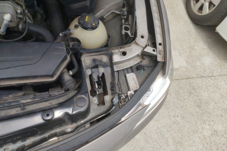 Used BMW 3 Series 2016 320Li Ambition Model Engine Bay Left