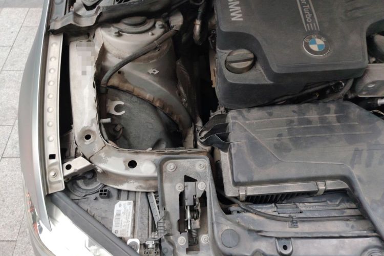 Used BMW 3 Series 2016 320Li Ambition Model Engine Bay Right
