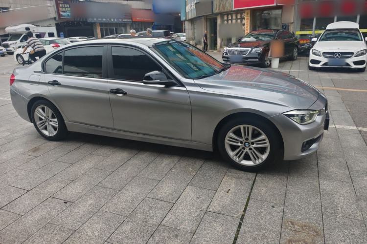 Used BMW 3 Series 2016 320Li Fashion Model Exterior 3