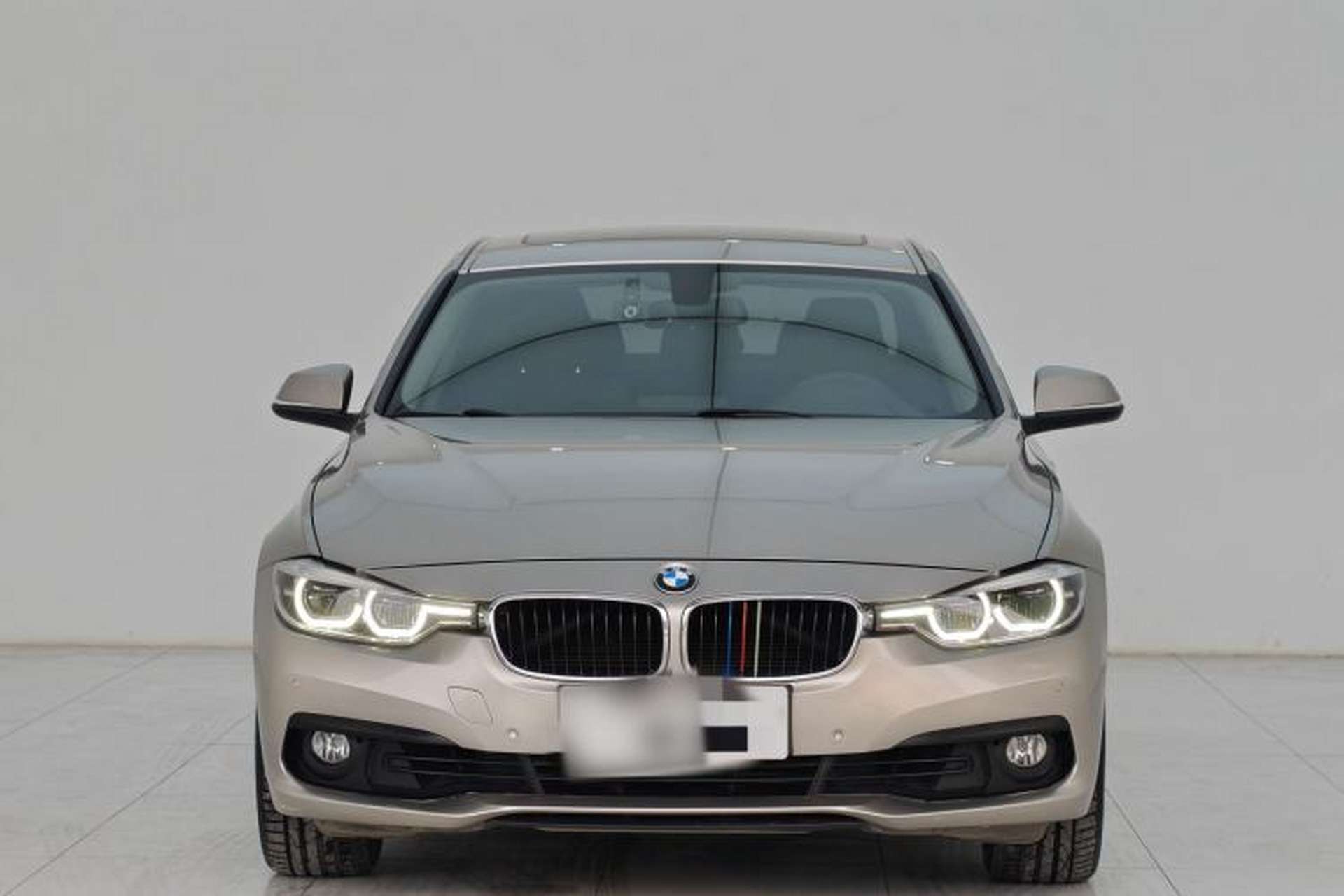 Used BMW 3 Series 2016 320i Fashion Model Exterior 7