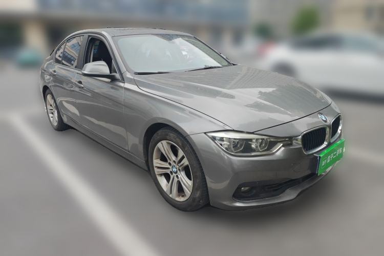 Used BMW 3 Series 2016 316i Fashion Model Front Right 45 Deg
