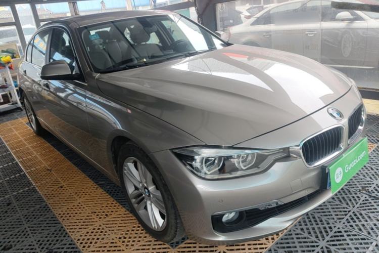 Used BMW 3 Series 2016 320Li Fashion Model Front Right 45 Deg