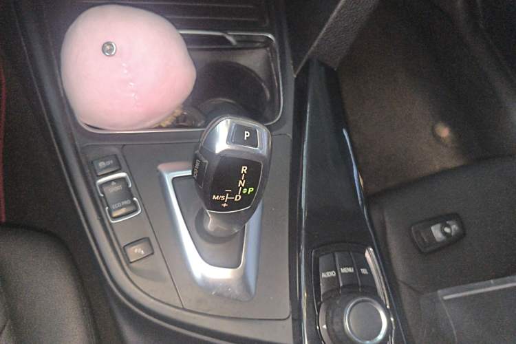 Used BMW 3 Series 2016 320Li Ambition Model Gear Lever