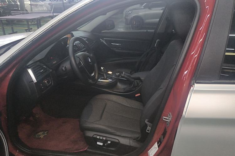 Used BMW 3 Series 2016 320Li Ambition Model Left Front Seat