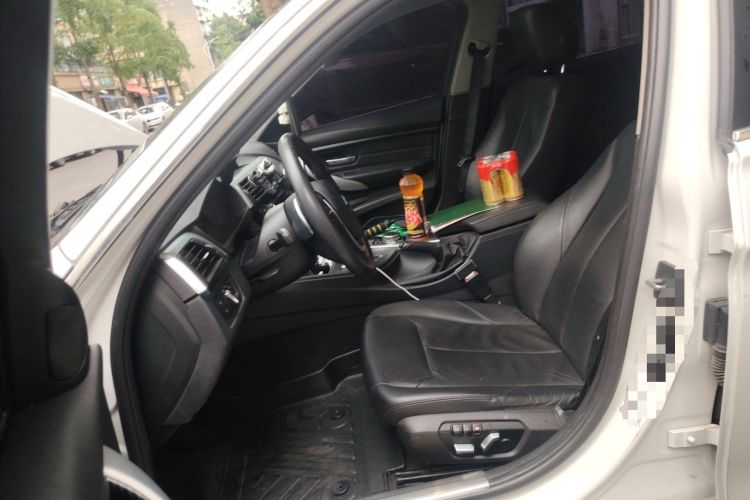 Used BMW 3 Series 2016 328Li Fashion Model Left Front Seat