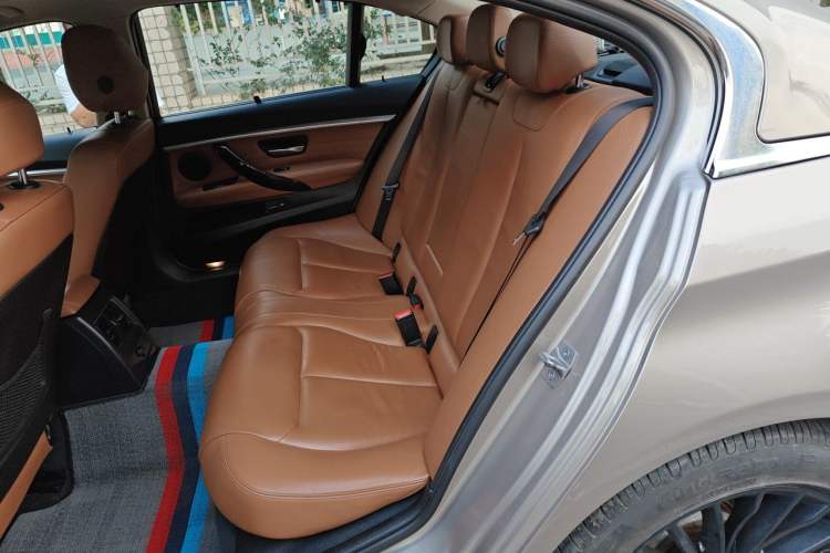 Used BMW 3 Series 2016 320Li Luxury Design Package Left Rear Seat