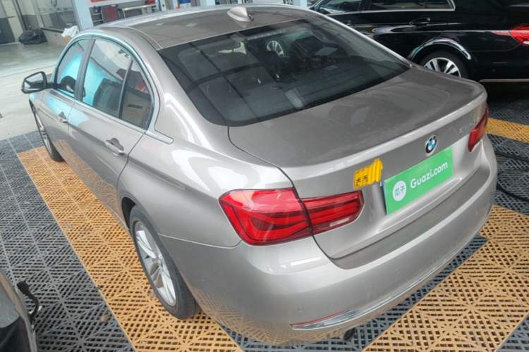 Used BMW 3 Series 2016 320Li Fashion Model Rear Left 45 Deg