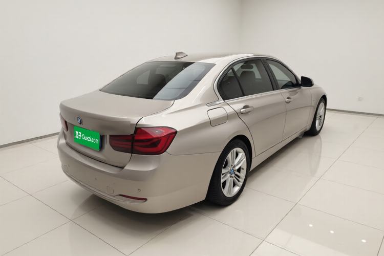 Used BMW 3 Series 2016 320Li Fashion Model Rear Right 45 Deg