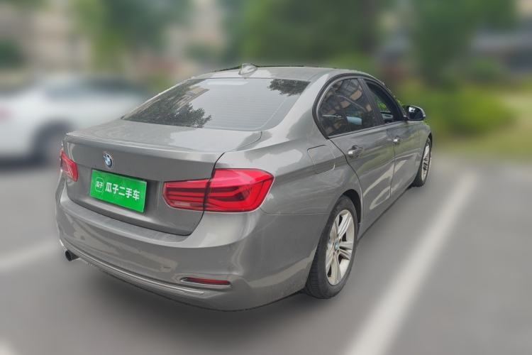Used BMW 3 Series 2016 316i Fashion Model Rear Right 45 Deg