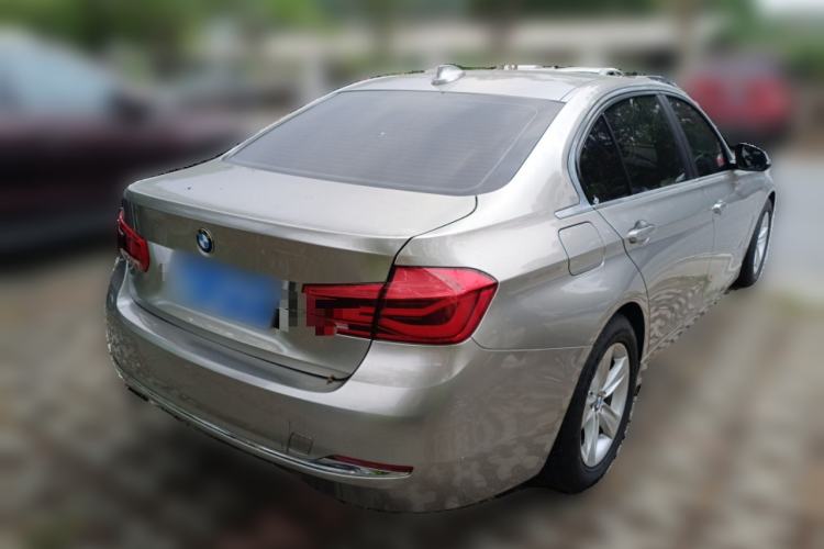 Used BMW 3 Series 2016 316Li Fashion Model Rear Right 45 Deg