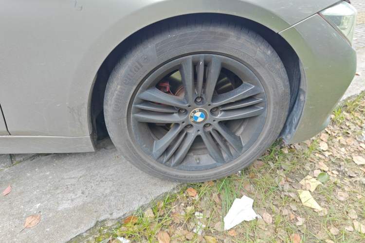 Used BMW 3 Series 2016 320i Fashion Model Right Front Wheel Hub