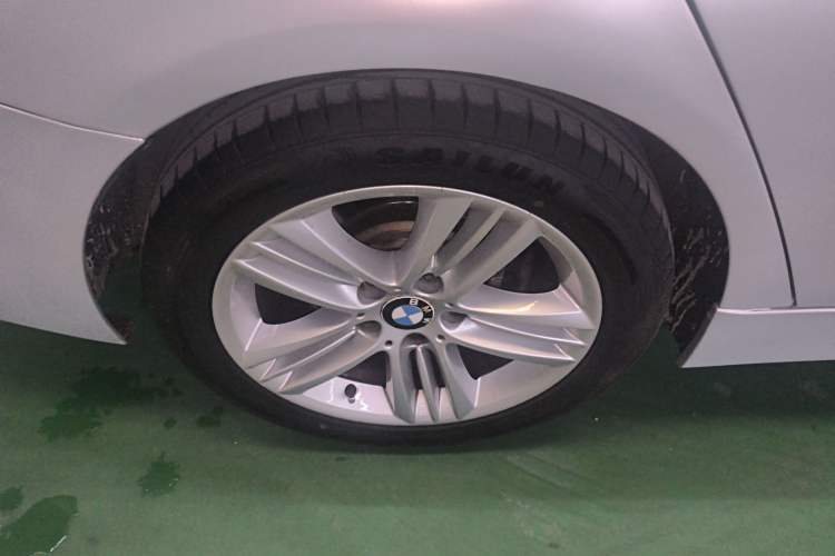 Used BMW 3 Series 2016 320Li Ambition Model Right Rear Wheel Hub