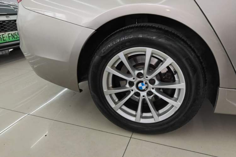 Used BMW 3 Series 2016 316i Fashion Model Right Rear Wheel Hub