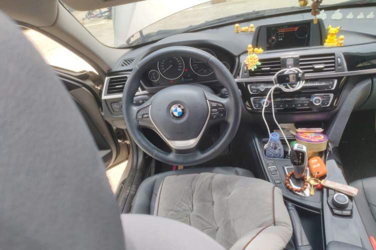 Used BMW 3 Series 2016 320Li Ambition Model Steering Wheel