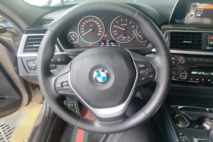 Used BMW 3 Series 2016 320Li Fashion Model Steering Wheel