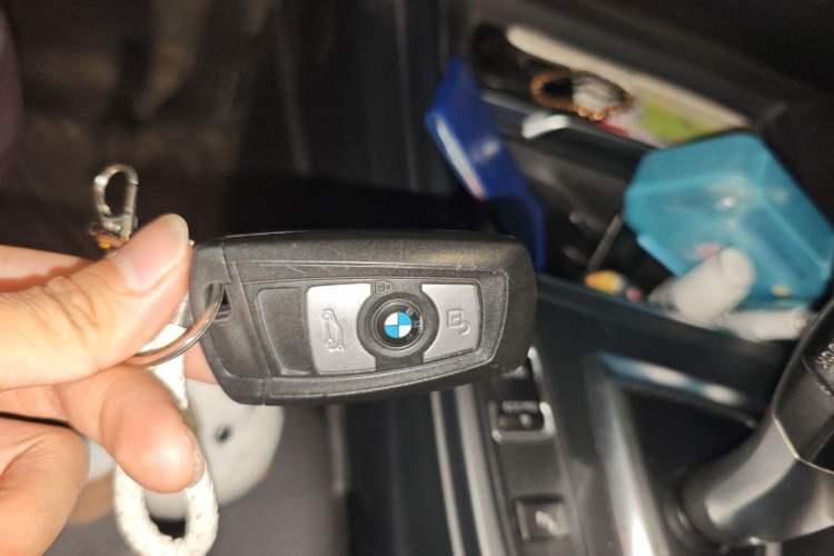 Used BMW 3 Series 2016 320Li Fashion Model Vehicle Key