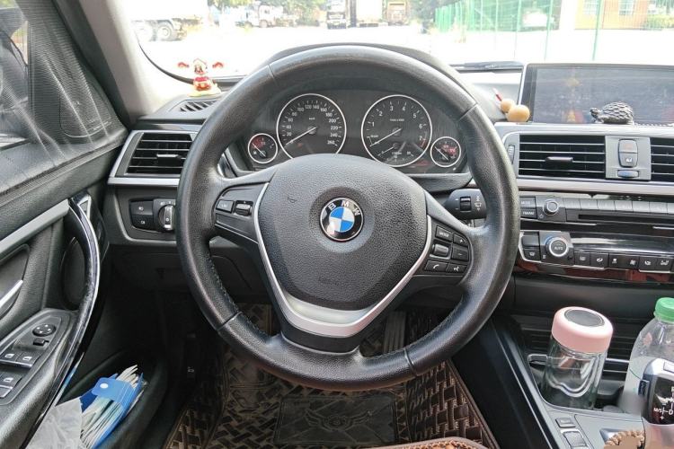 Used BMW 3 Series 2016 320Li Ambition Model Steering Wheel