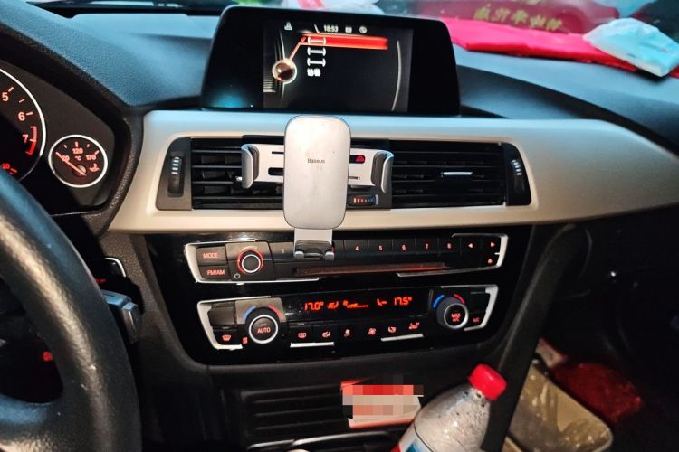 Used BMW 3 Series 2016 320i Fashion Model Audio And AC Panel