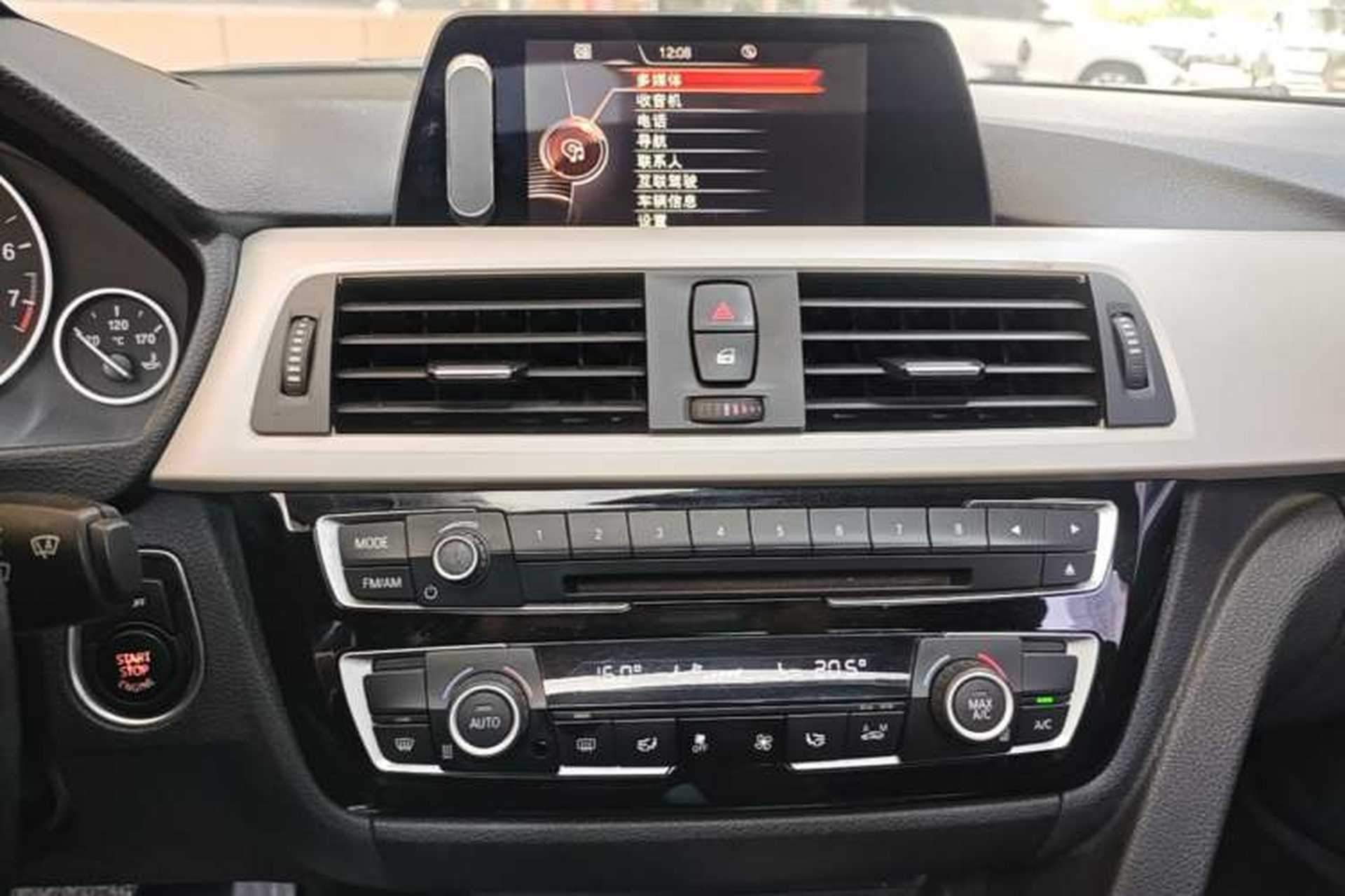 Used BMW 3 Series 2016 320Li Fashion Model Audio And AC Panel