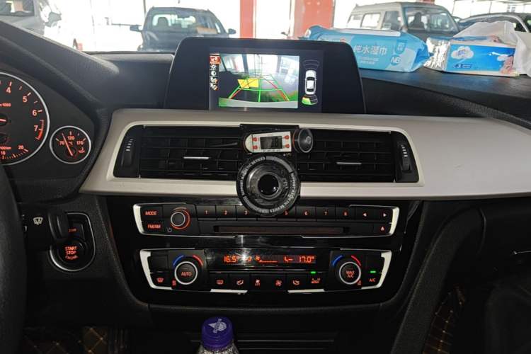 Used BMW 3 Series 2016 320Li Fashion Model Audio And AC Panel