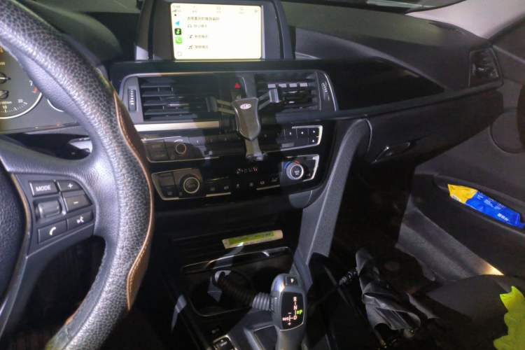 Used BMW 3 Series 2016 320Li Ambition Model Audio And AC Panel