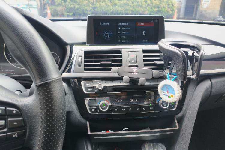 Used BMW 3 Series 2016 320Li Ambition Model Audio And AC Panel
