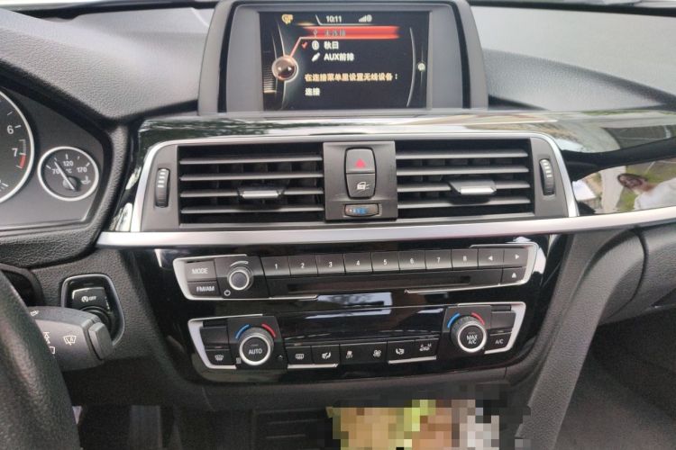 Used BMW 3 Series 2016 316Li Fashion Model Audio And AC Panel