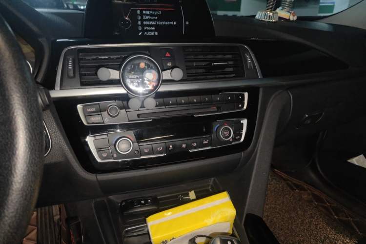 Used BMW 3 Series 2016 320Li Fashion Model Audio And AC Panel