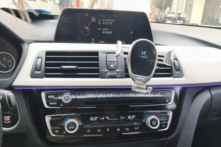 Used BMW 3 Series 2016 320Li Fashion Model Audio And AC Panel