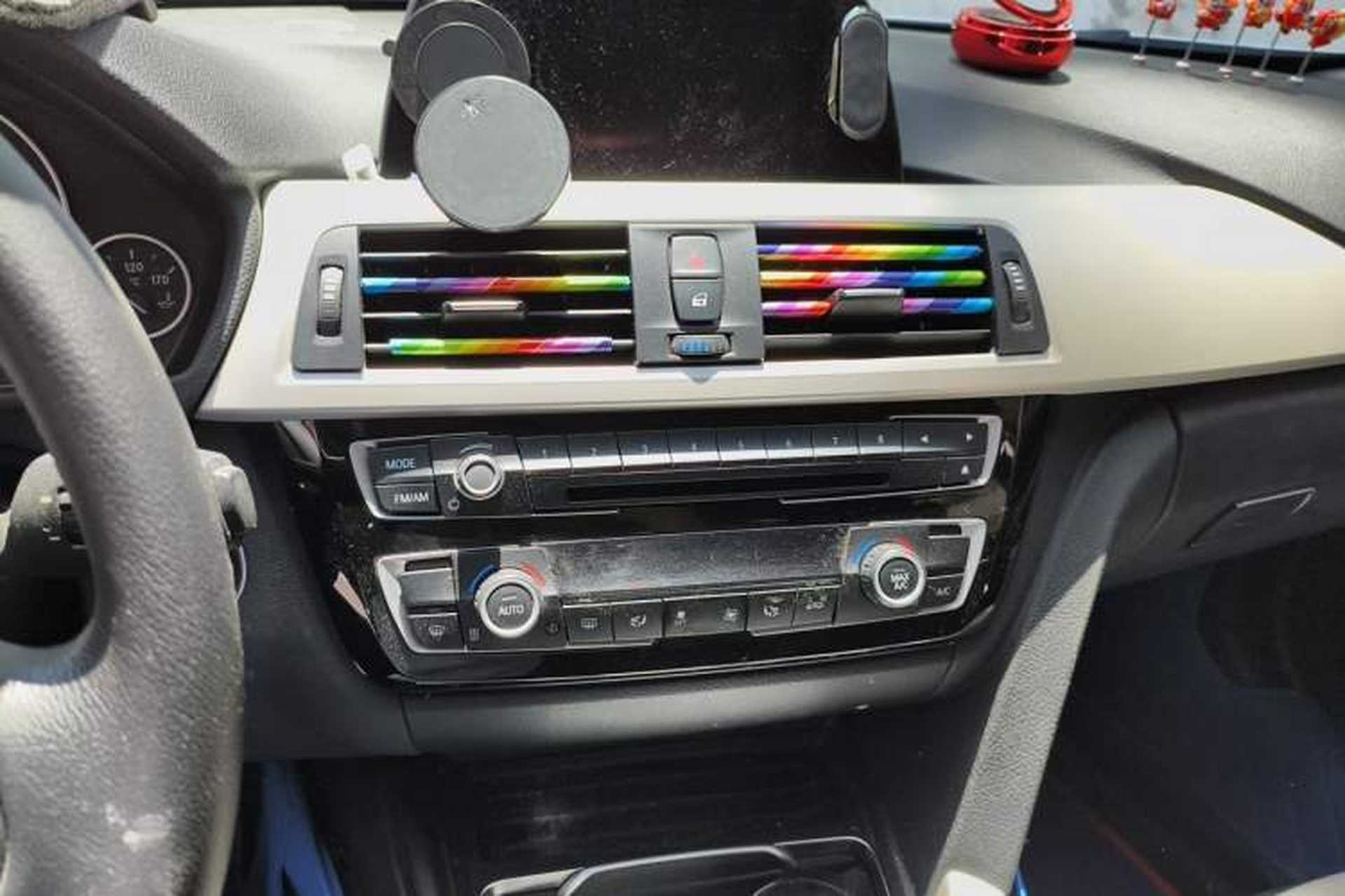 Used BMW 3 Series 2016 320i Fashion Model Audio And AC Panel