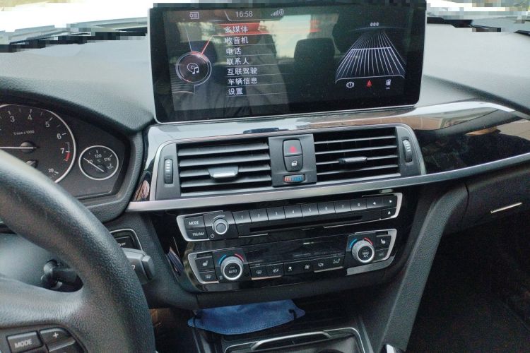 Used BMW 3 Series 2016 320Li Ambition Model Audio And AC Panel