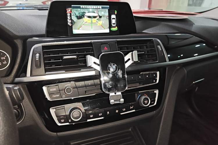 Used BMW 3 Series 2016 320Li Fashion Model Audio And AC Panel