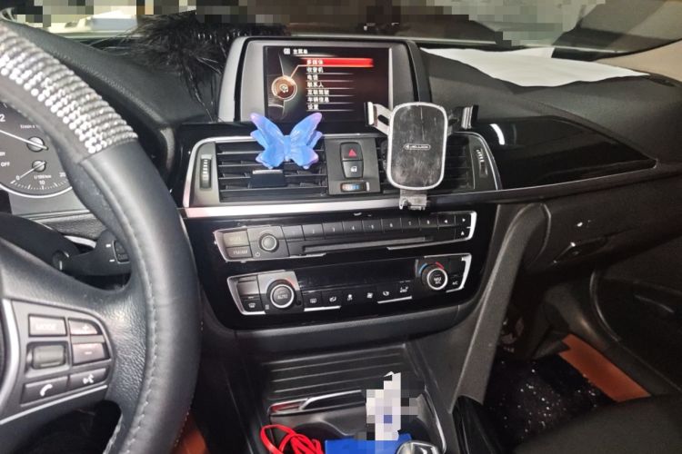Used BMW 3 Series 2016 316Li Fashion Model Audio And AC Panel