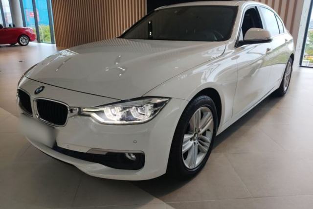 Used BMW 3 Series 2016 320Li Ambition Model