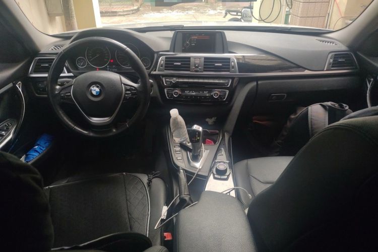 Used BMW 3 Series 2016 320Li Ambition Model Center Console