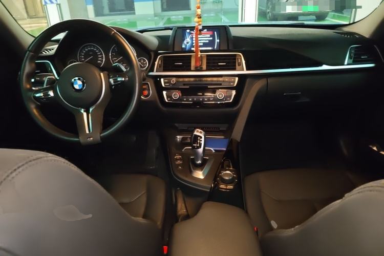 Used BMW 3 Series 2016 316i Fashion Model Center Console