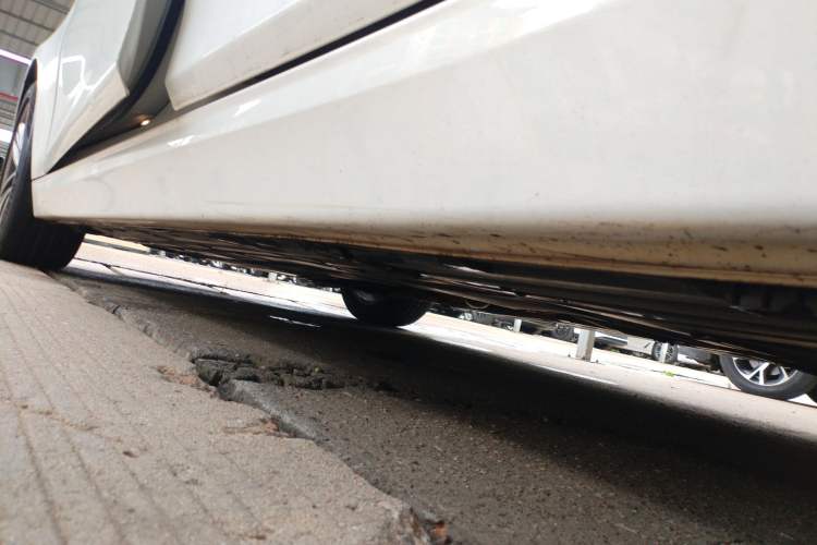 Used BMW 3 Series 2016 320Li Fashion Model Chassis Rear Left