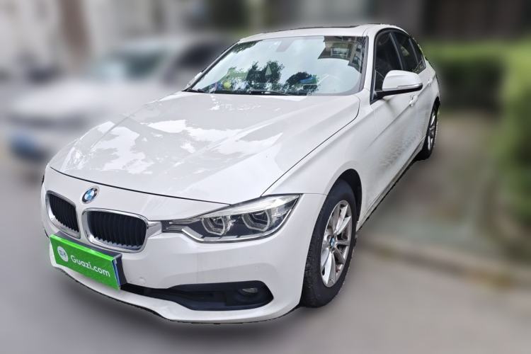 Used BMW 3 Series 2016 316i Fashion Model Guazi used car, China used car export, Used car for sale, Used BMW cars, Cheapest cars for sale