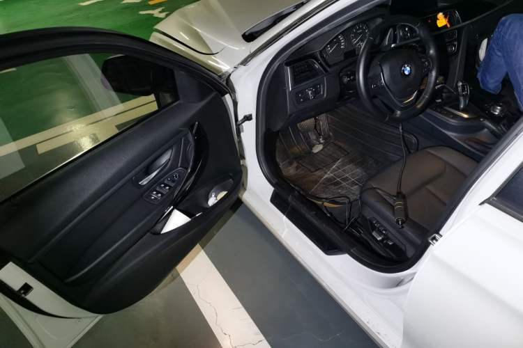 Used BMW 3 Series 2016 320Li Fashion Model Driver Seat