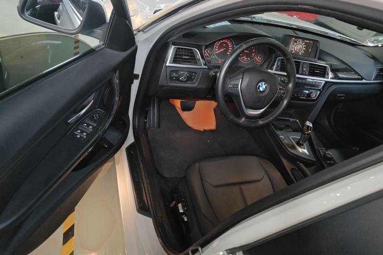 Used BMW 3 Series 2016 320Li Ambition Model Driver Seat