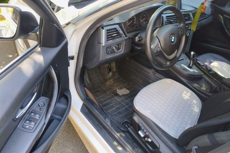 Used BMW 3 Series 2016 320Li Ambition Model Driver Seat