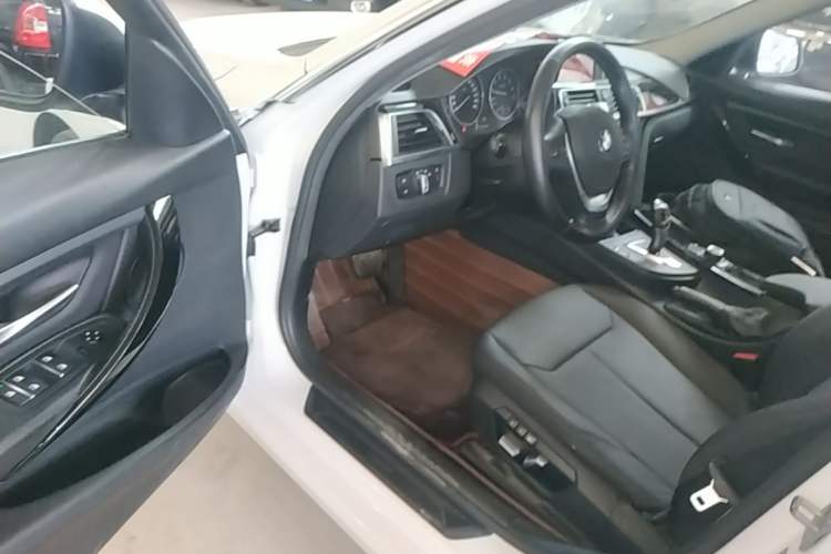 Used BMW 3 Series 2016 320Li Ambition Model Driver Seat