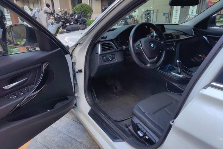 Used BMW 3 Series 2016 320Li Fashion Model Driver Seat