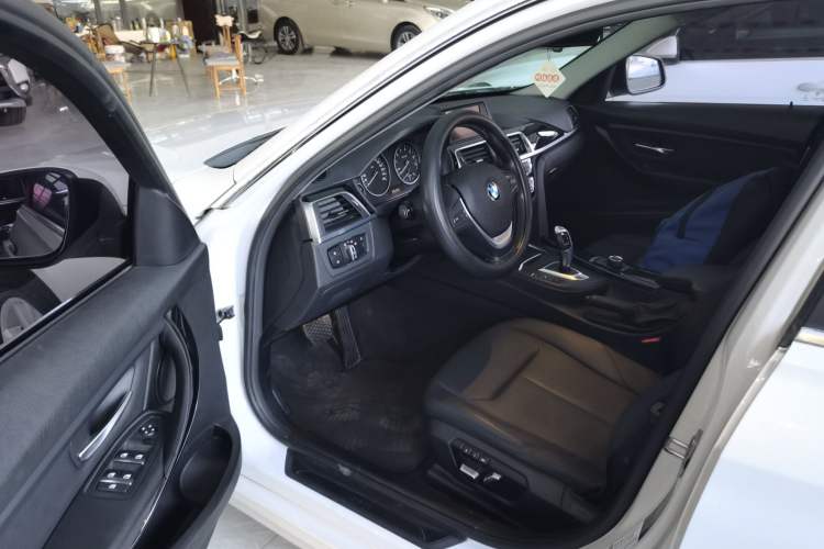 Used BMW 3 Series 2016 320Li Ambition Model Driver Seat