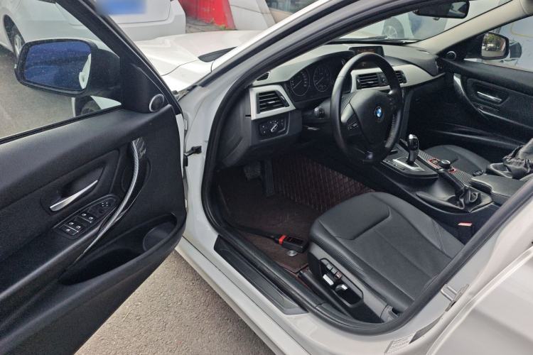 Used BMW 3 Series 2016 316i Fashion Model Driver Seat