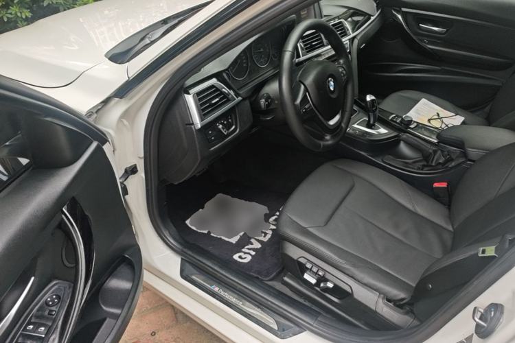 Used BMW 3 Series 2016 320Li Ambition Model Driver Seat