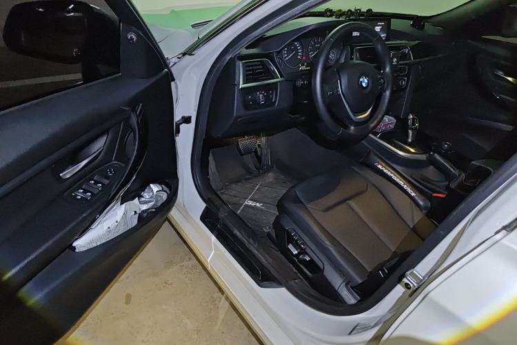 Used BMW 3 Series 2016 320Li Ambition Model Driver Seat